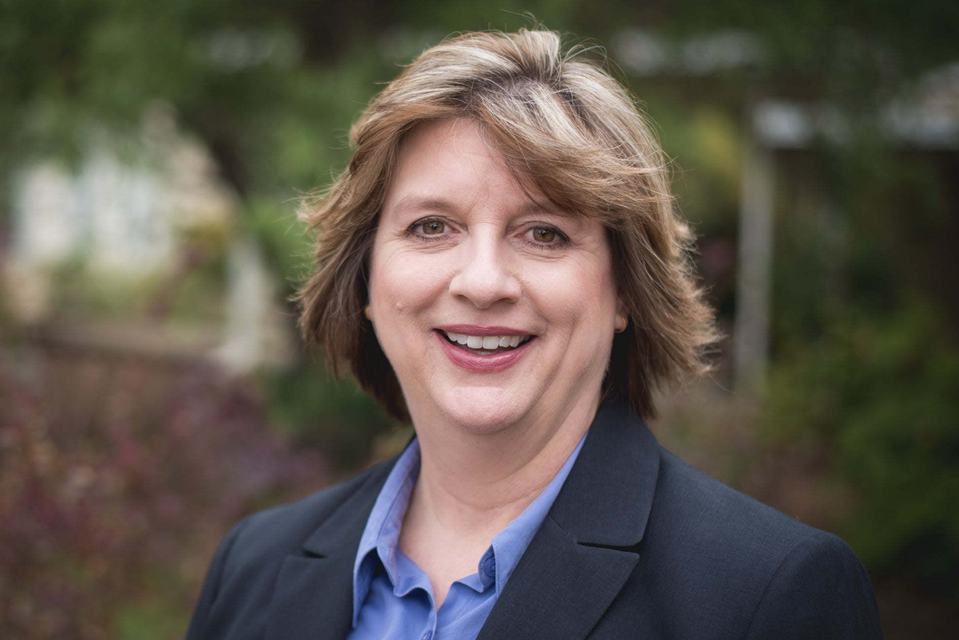 Portraits & Headshots - Broadcast Atlanta - atlanta photography and video production